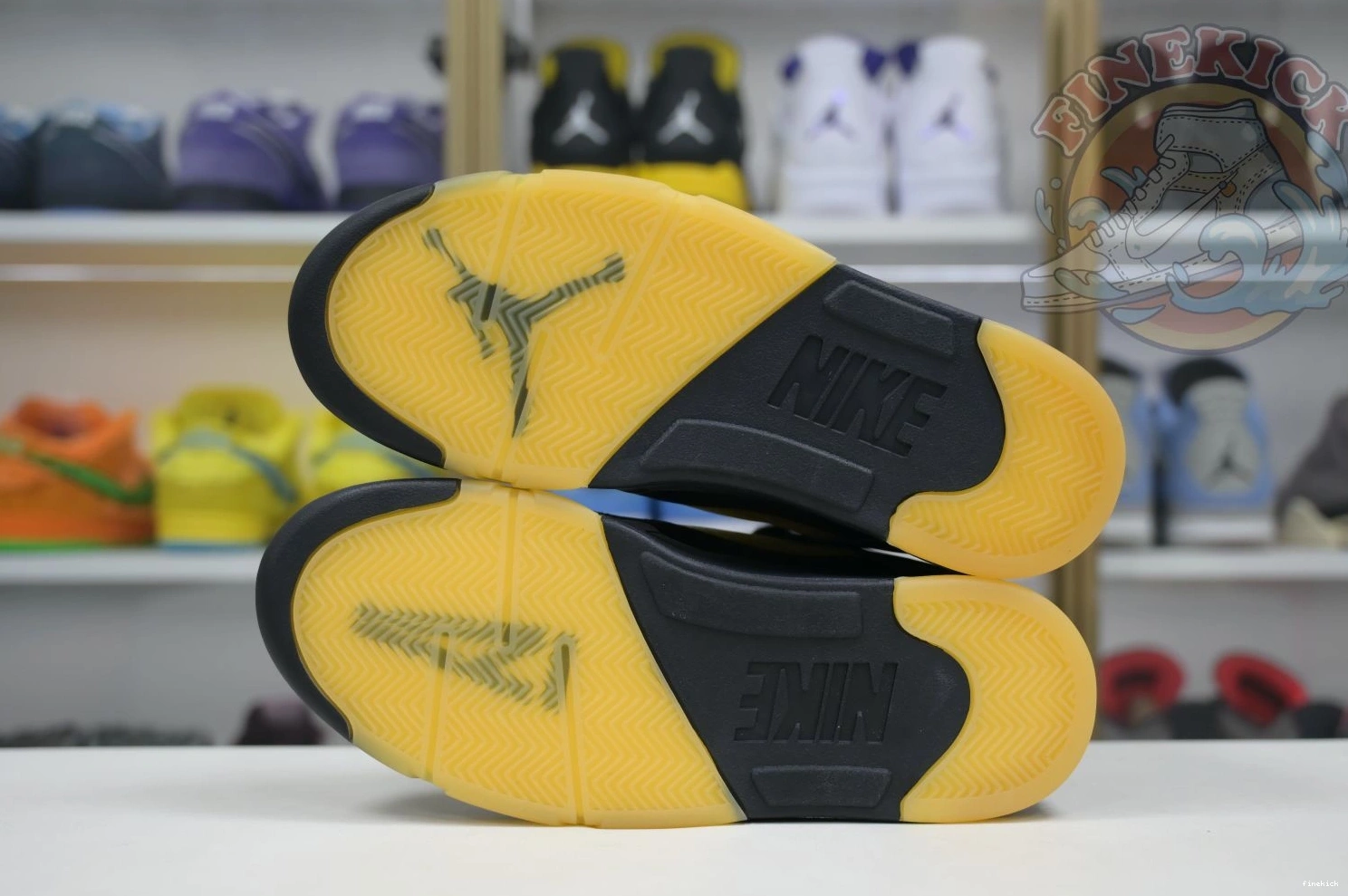5 A Air Jordan MANIÉRE x MA 0803